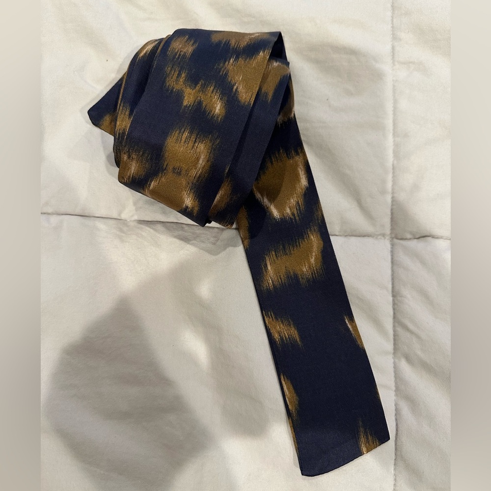 COS printed midi shirt dress with self tie belt, size 4 - Picture 13 of 15